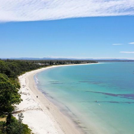 Just-4-You! Amazing Sea Views, Wifi, Fully Air-Conditioned, King Bed Vincentia Buitenkant foto