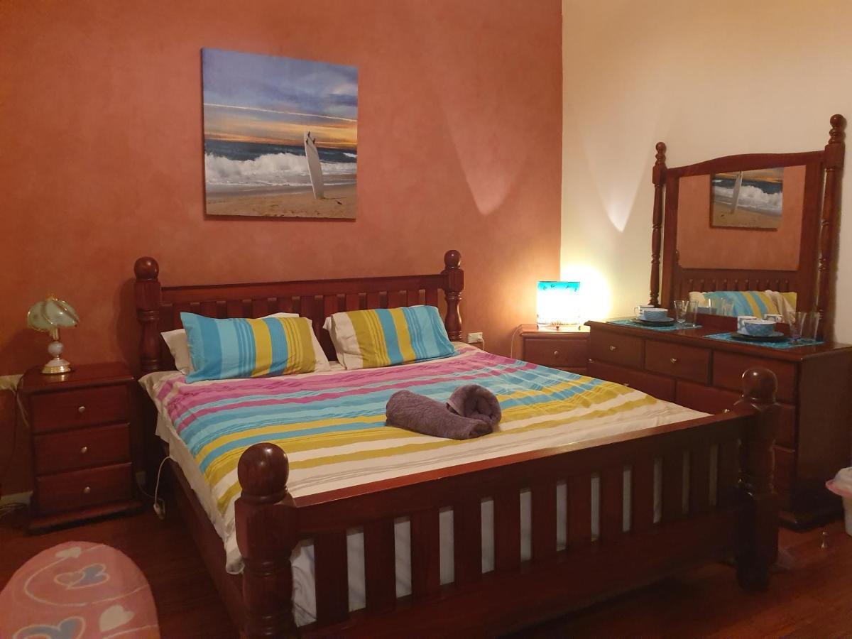 Just-4-You! Amazing Sea Views, Wifi, Fully Air-Conditioned, King Bed Vincentia Buitenkant foto